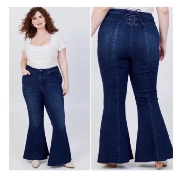 ARULA Altar’d State Hi Rise Flare Jeans - Picture 2 of 10
